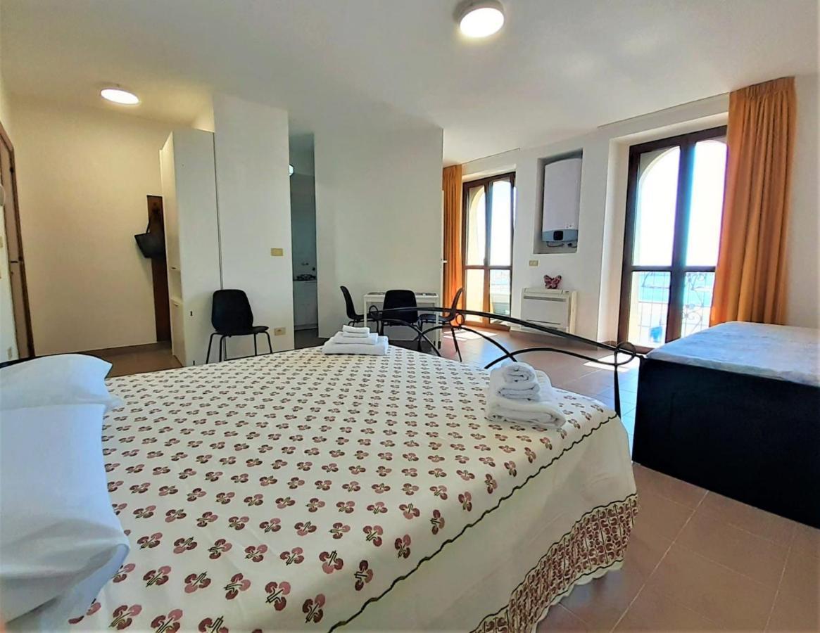 K&K Room Duomo1 Termoli Exteriér fotografie